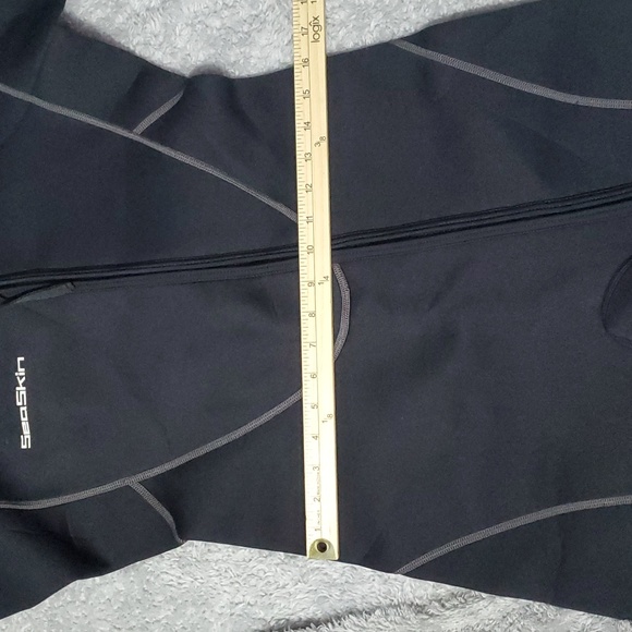 Seaskin Plus Size 3mm Shorty Wetsuit for Mens and Womens - Picture 12 of 12